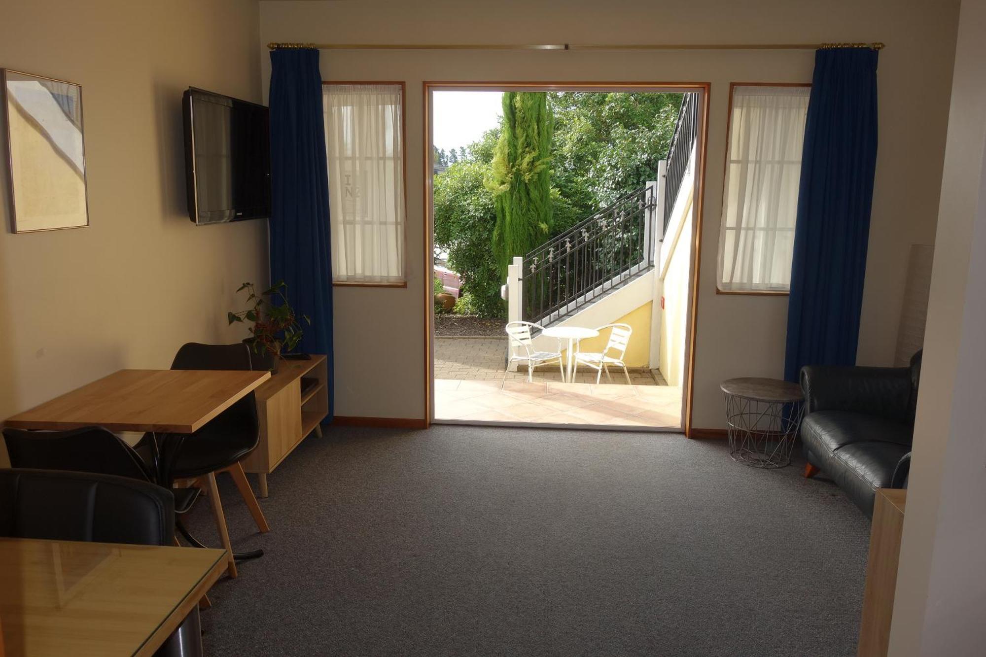 Beachside Villas Motel Nelson Room photo